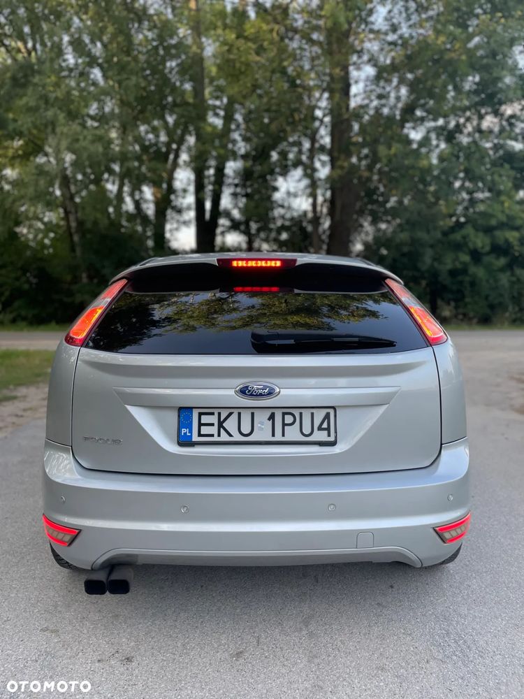 Ford Focus 1.8 Titanium - 29
