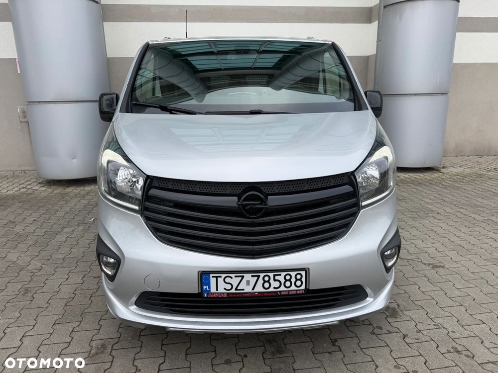 Opel Vivaro - 13