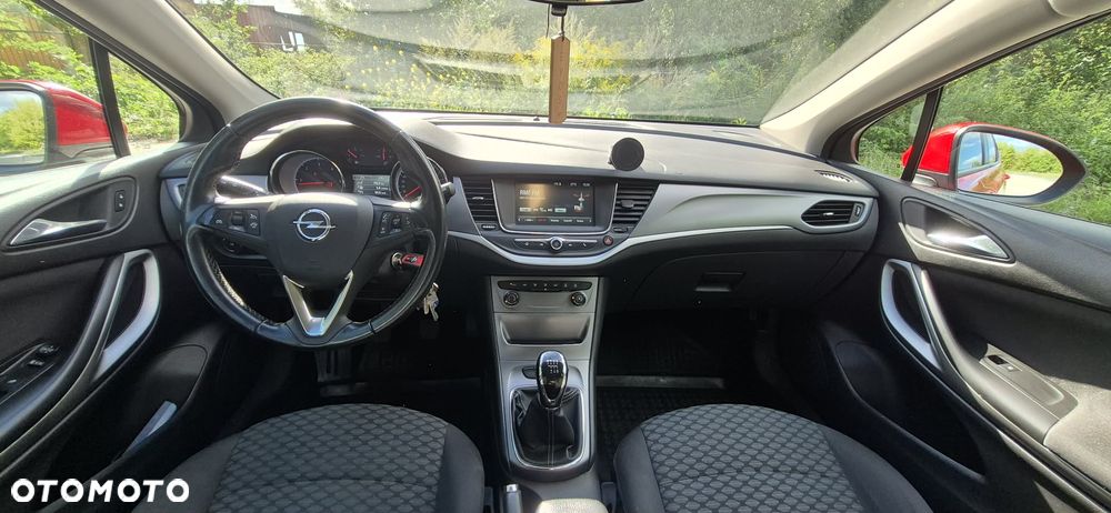 Opel Astra 1.6 CDTI Dynamic - 8