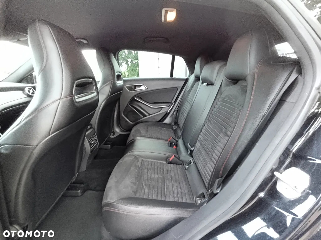 Mercedes-Benz CLA 200 (CDI) d 7G-DCT AMG Line - 29