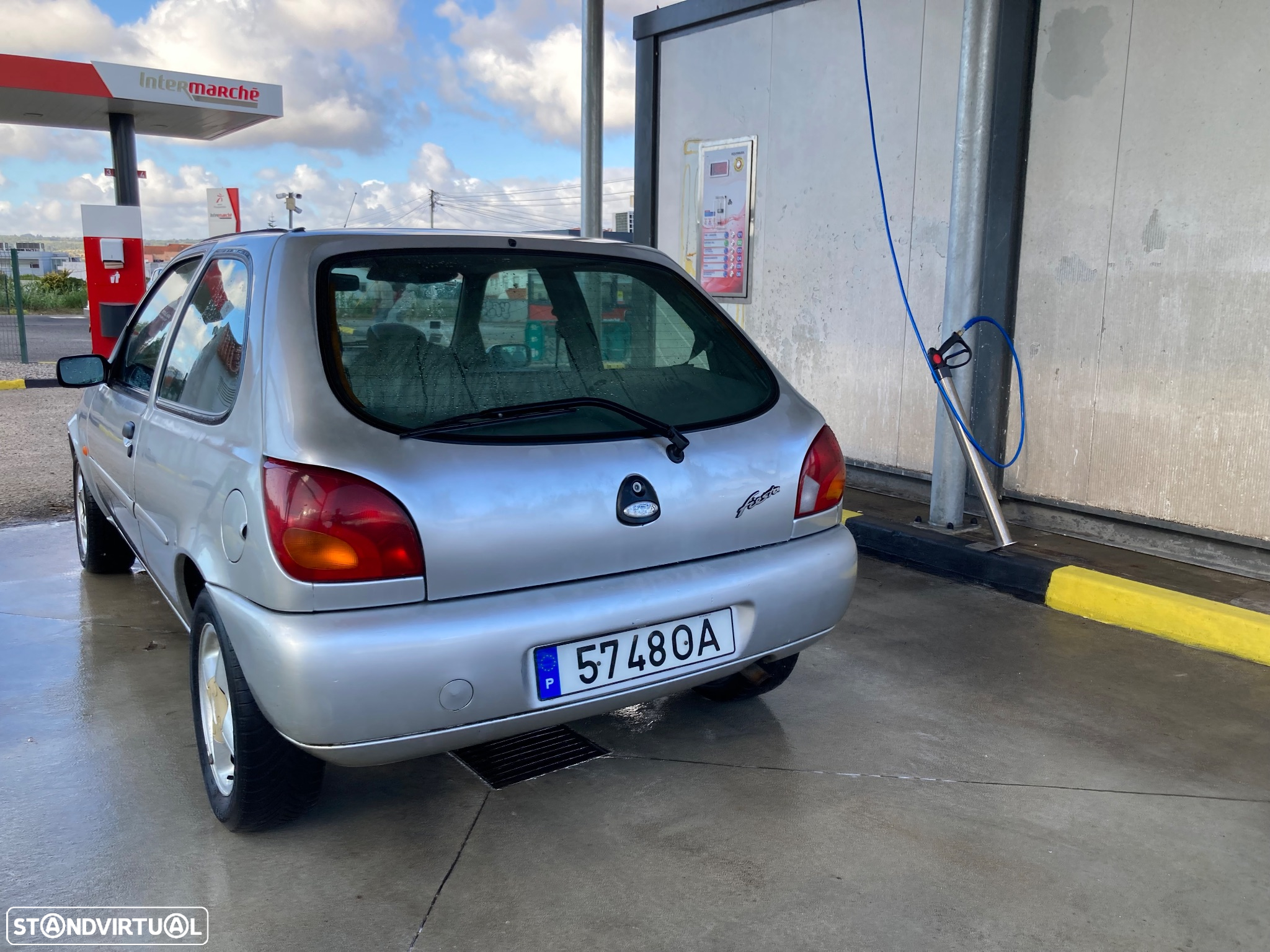 Ford Fiesta 1.25 Techno - 2