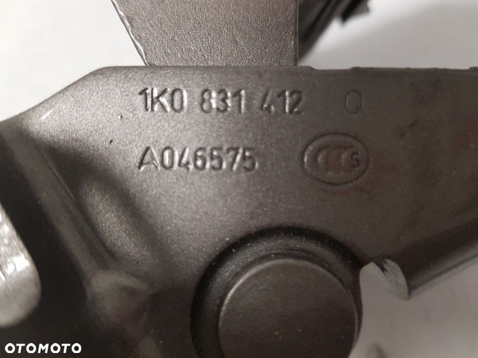 VW GOLF 5 V PLUS 03- ZAWIAS DRZWI  PRZEDNICH PRAWYCH PRAWY PRZÓD PRZEDNIE PRAWE 1K0831412Q - 3