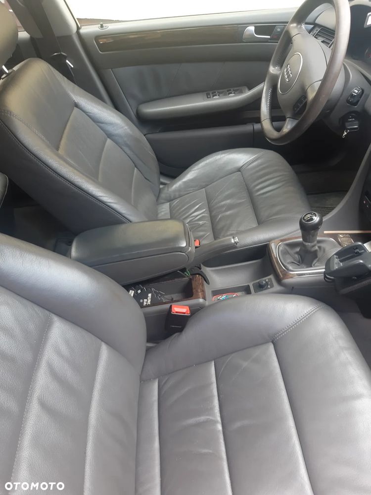 Audi A6 Limousine - 5