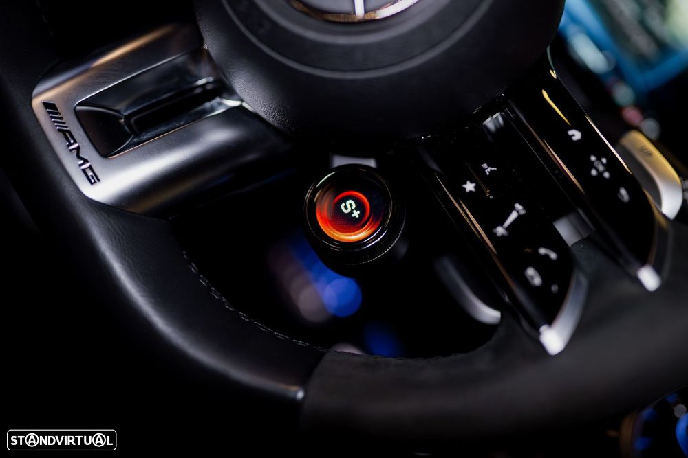 Mercedes-Benz A 45 AMG S 4Matic+ Speedshift DCT 8G - 52