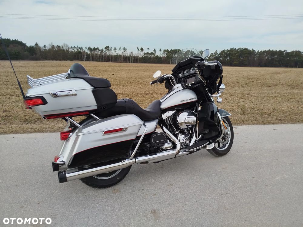 Harley-Davidson FLHTCU Ultra - 6