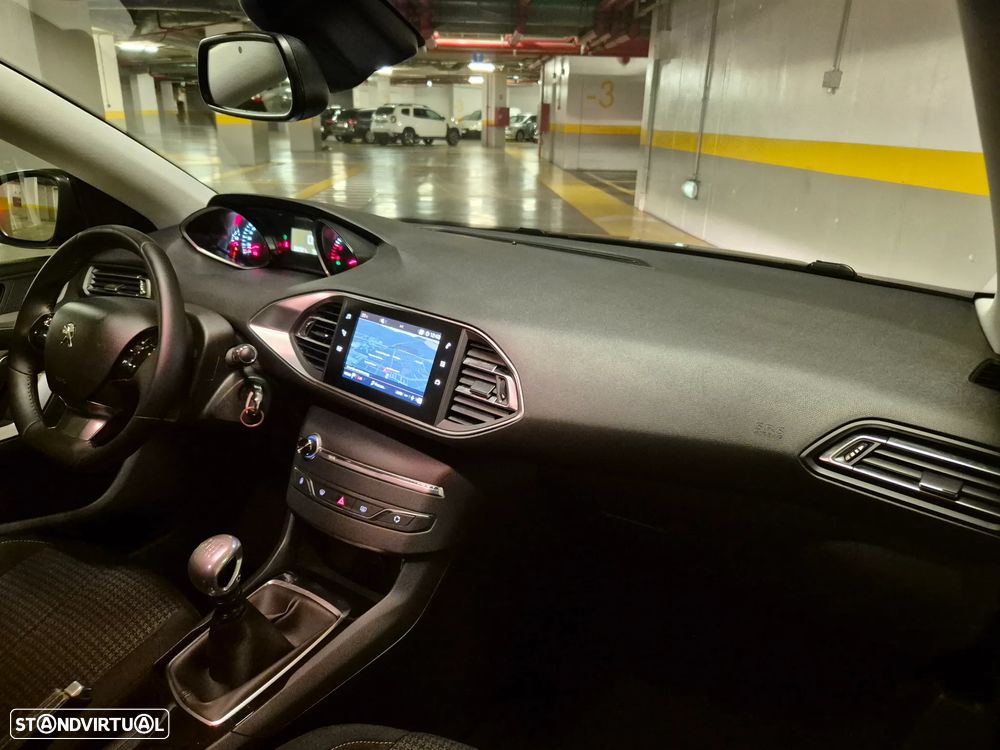 Peugeot 308 SW 1.5 BlueHDi Active - 34