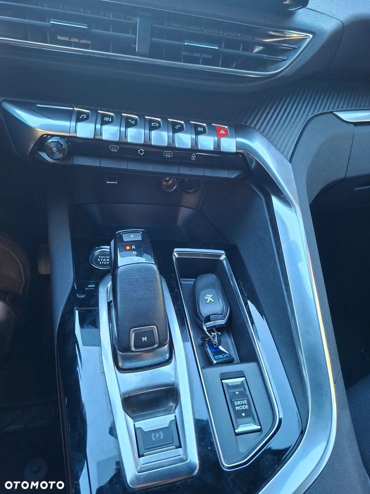 Peugeot 5008 - 11