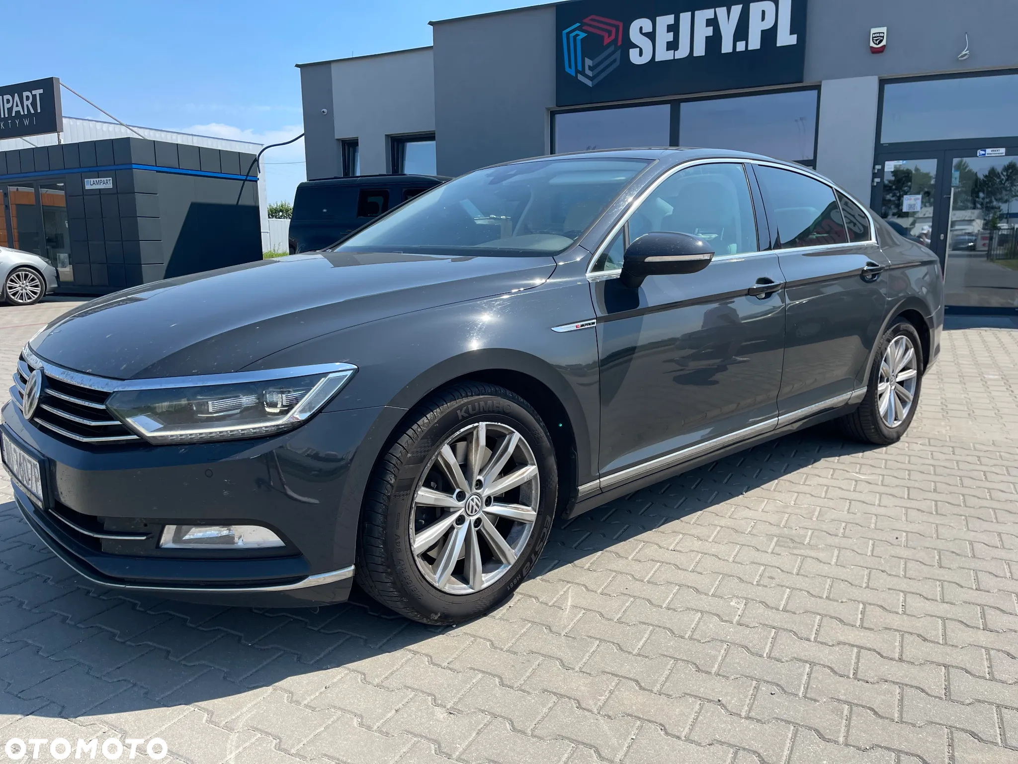 Volkswagen Passat 2.0 TDI Bi-Turbo BMT 4Mot Highline DSG - 7