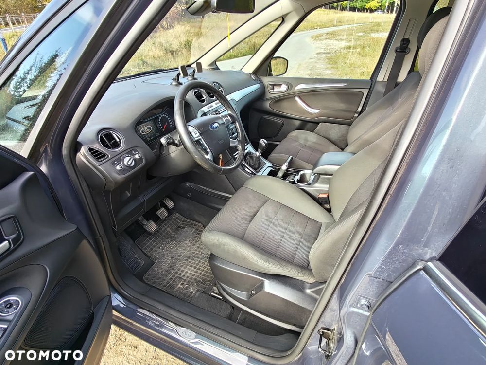 Ford Galaxy - 6