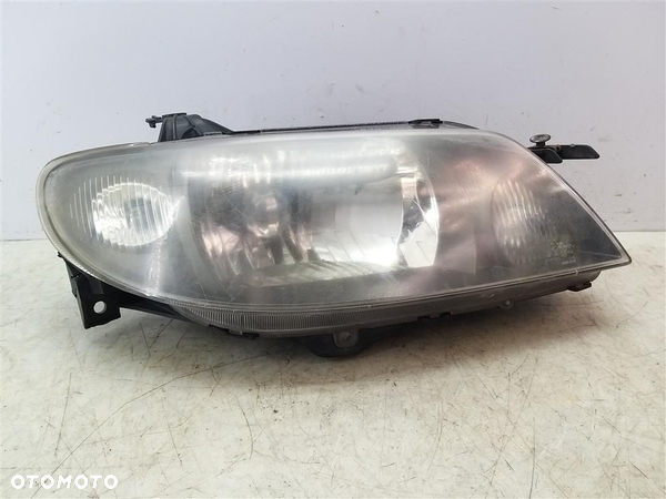 Reflektor lampa przód prawa Mazda 323 VI 1998-2003R STANLEY