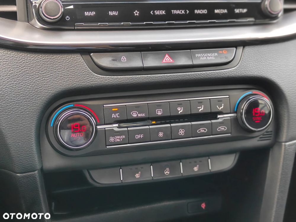 Kia XCeed 1.6 GDI PHEV Business Line DCT - 17