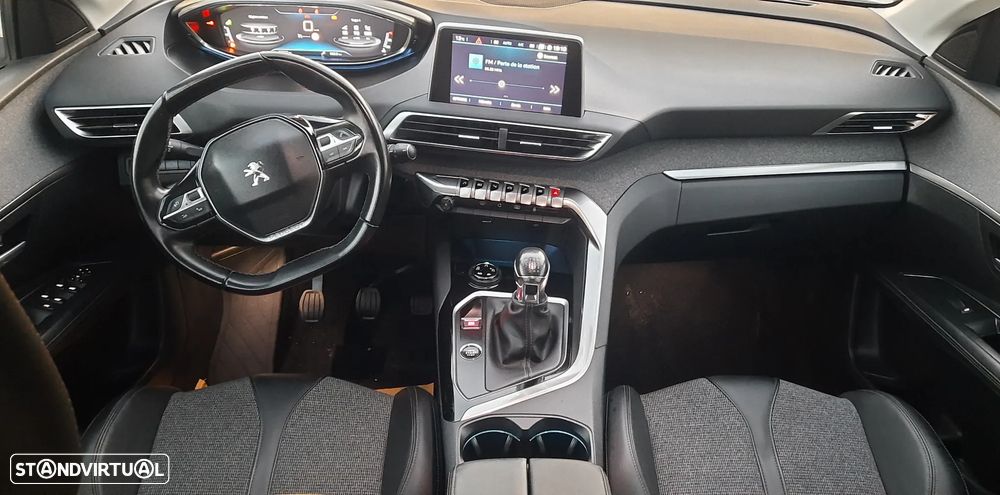 Peugeot 3008 1.2 PureTech Allure - 6