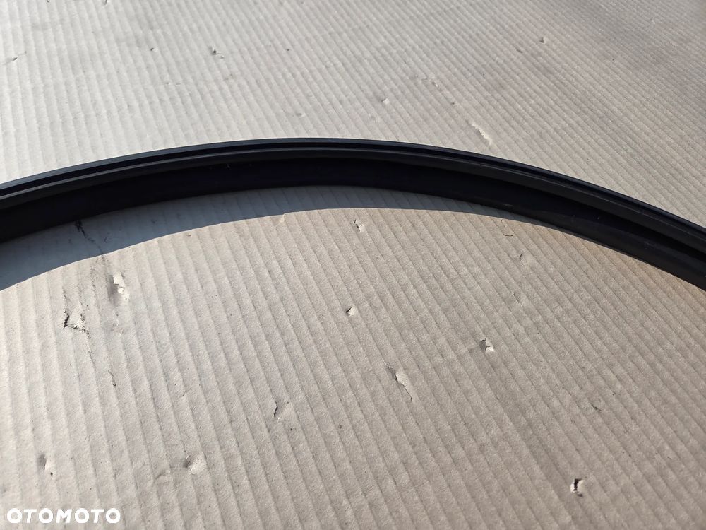 Uszczelka karoseryjna prawa Peugeot 508 II SW - 7