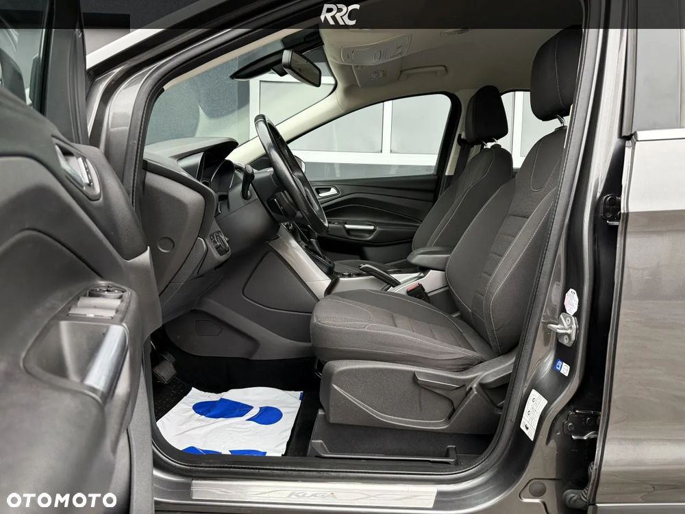 Ford Kuga 2.0 TDCi 4x4 Titanium - 19