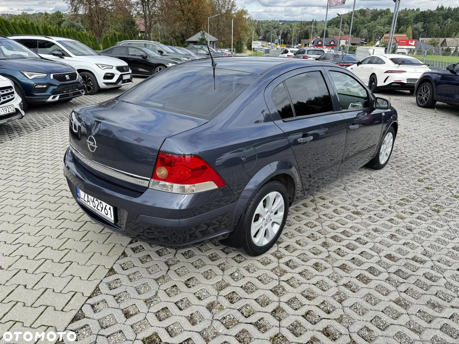 Opel Astra III 1.3 CDTI Essentia - 7