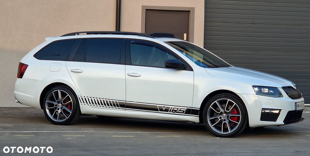 Skoda Octavia 2.0 TDI (Green tec) DSG RS - 4