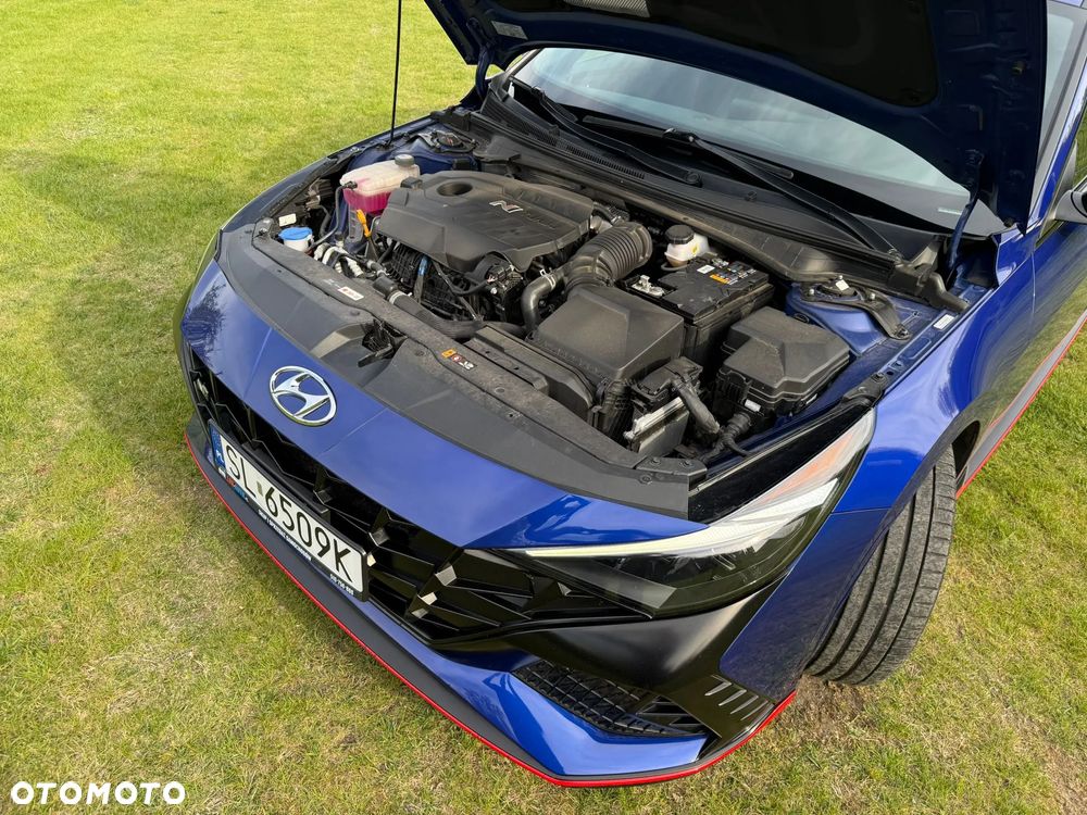 Hyundai Elantra - 22