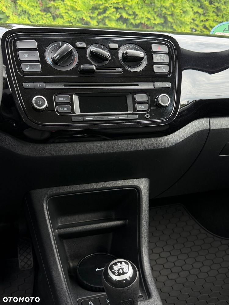 Volkswagen up! join - 32