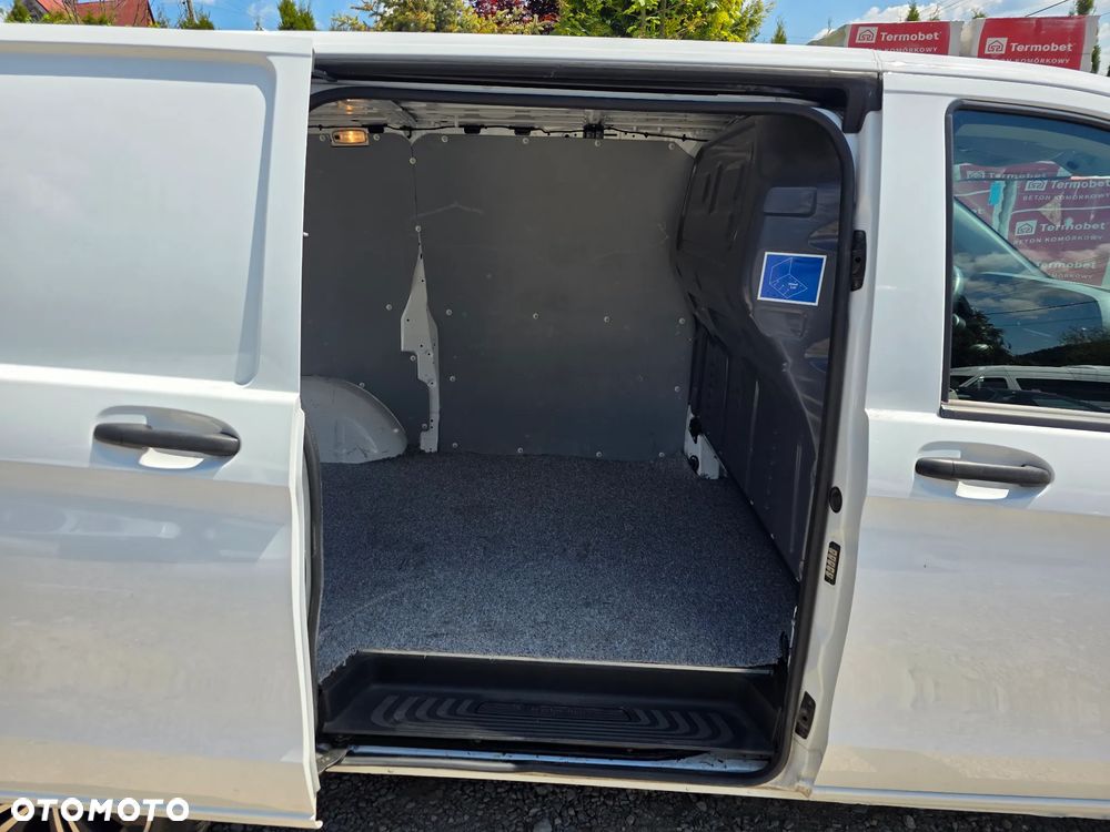 Mercedes-Benz Vito - 12