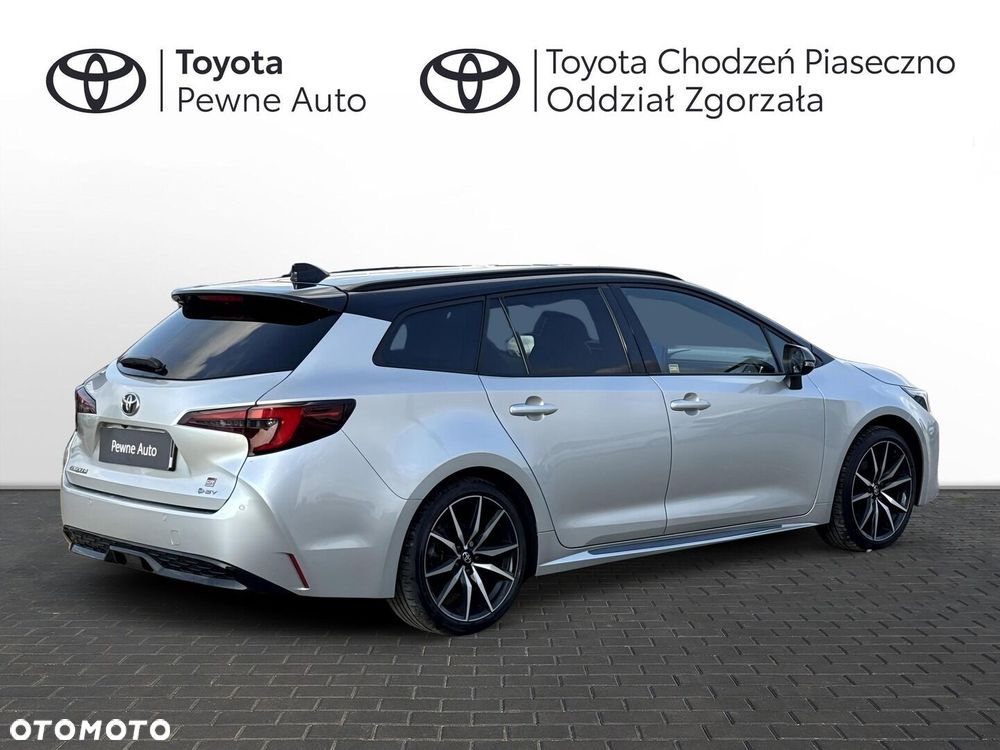 Toyota Corolla 2.0 Hybrid GR Sport Dynamic - 6