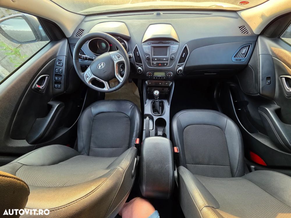 Hyundai ix35 2.0 CRDI 4WD Comfort - 8