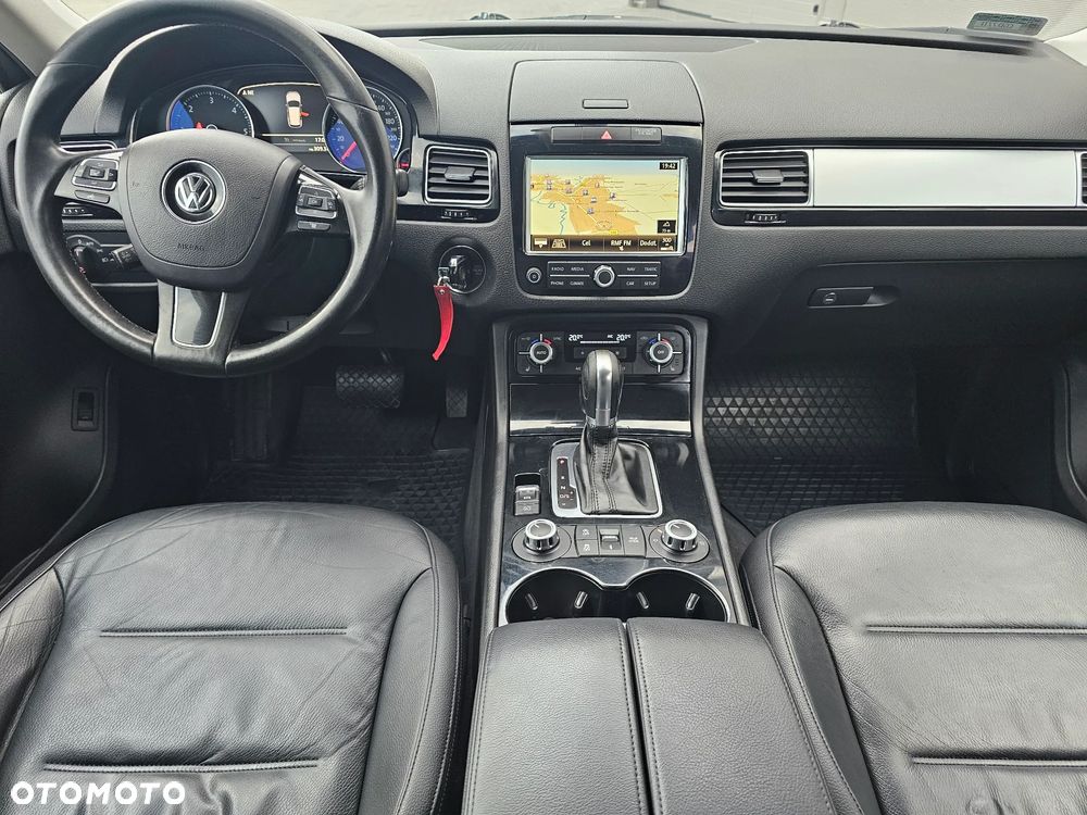 Volkswagen Touareg 3.0 V6 TDI 4XMot BMT - 19