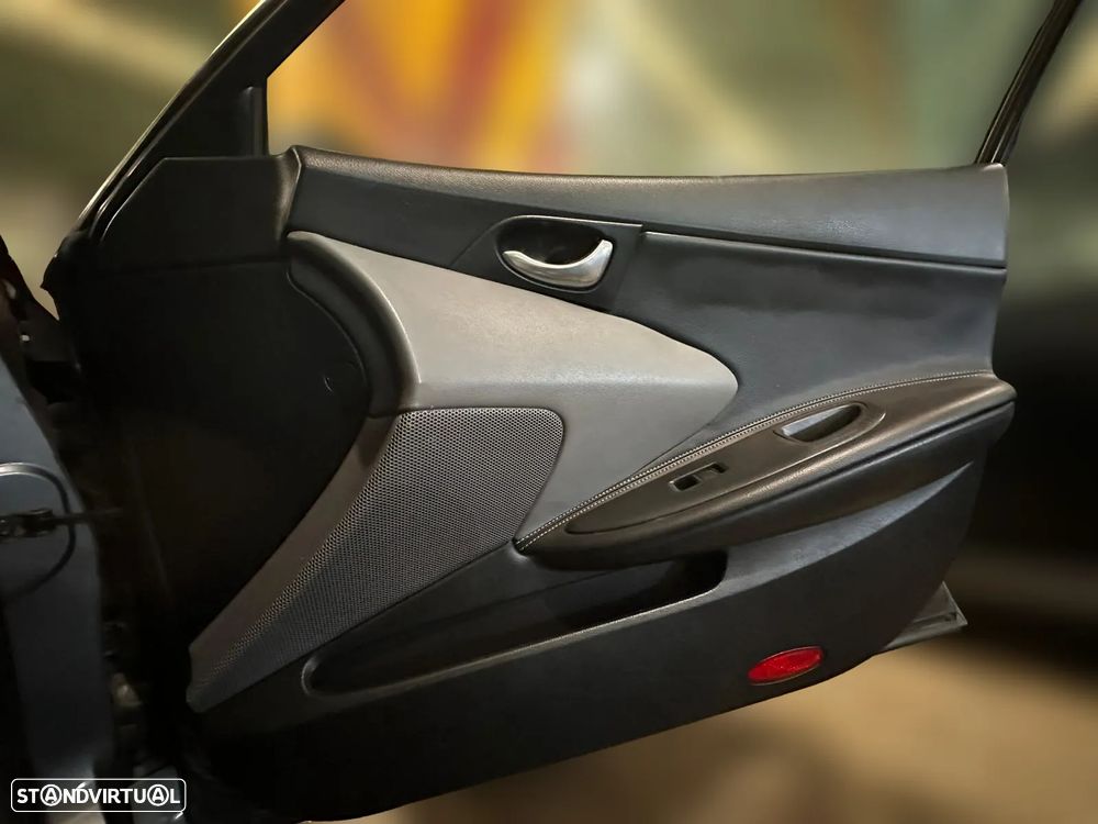 Nissan Primera Sedan (P12) 2.2 Di Diesel 126 cv 93 kW para peças - 13