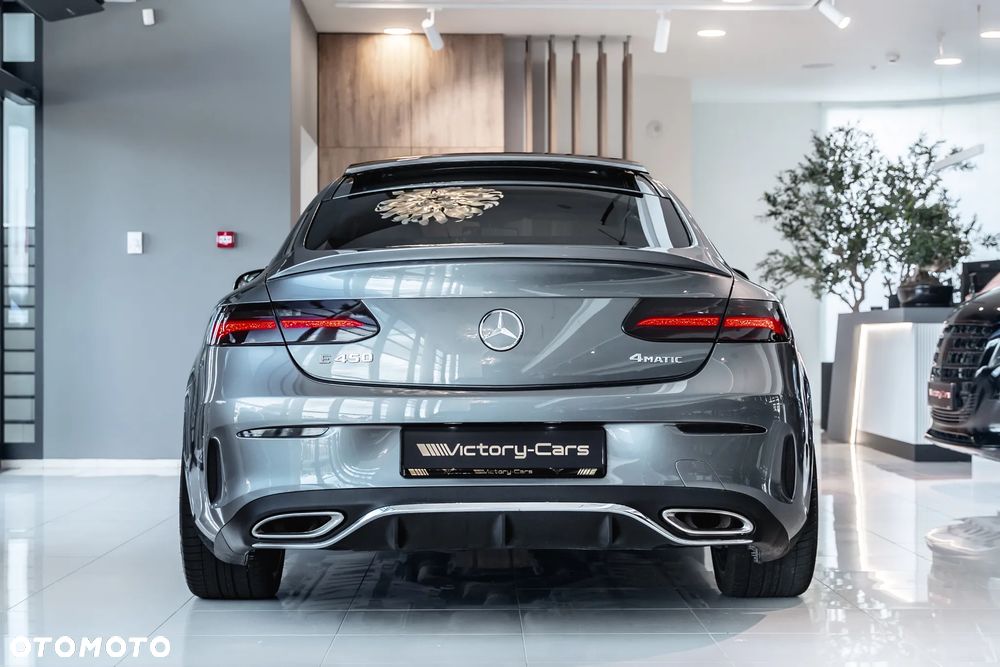 Mercedes-Benz Klasa E - 8