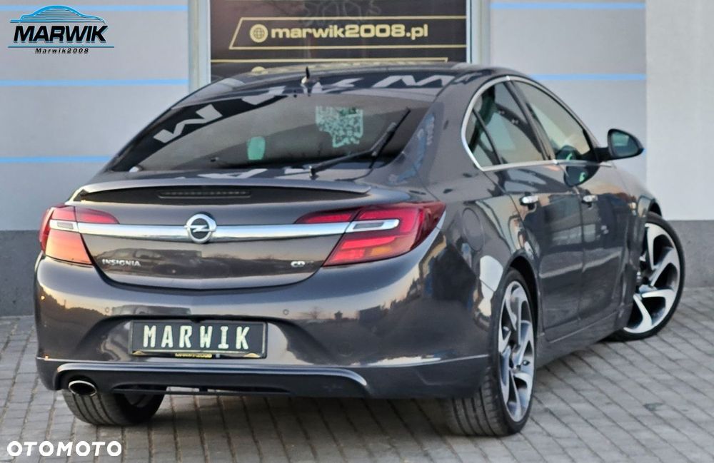 Opel Insignia - 18