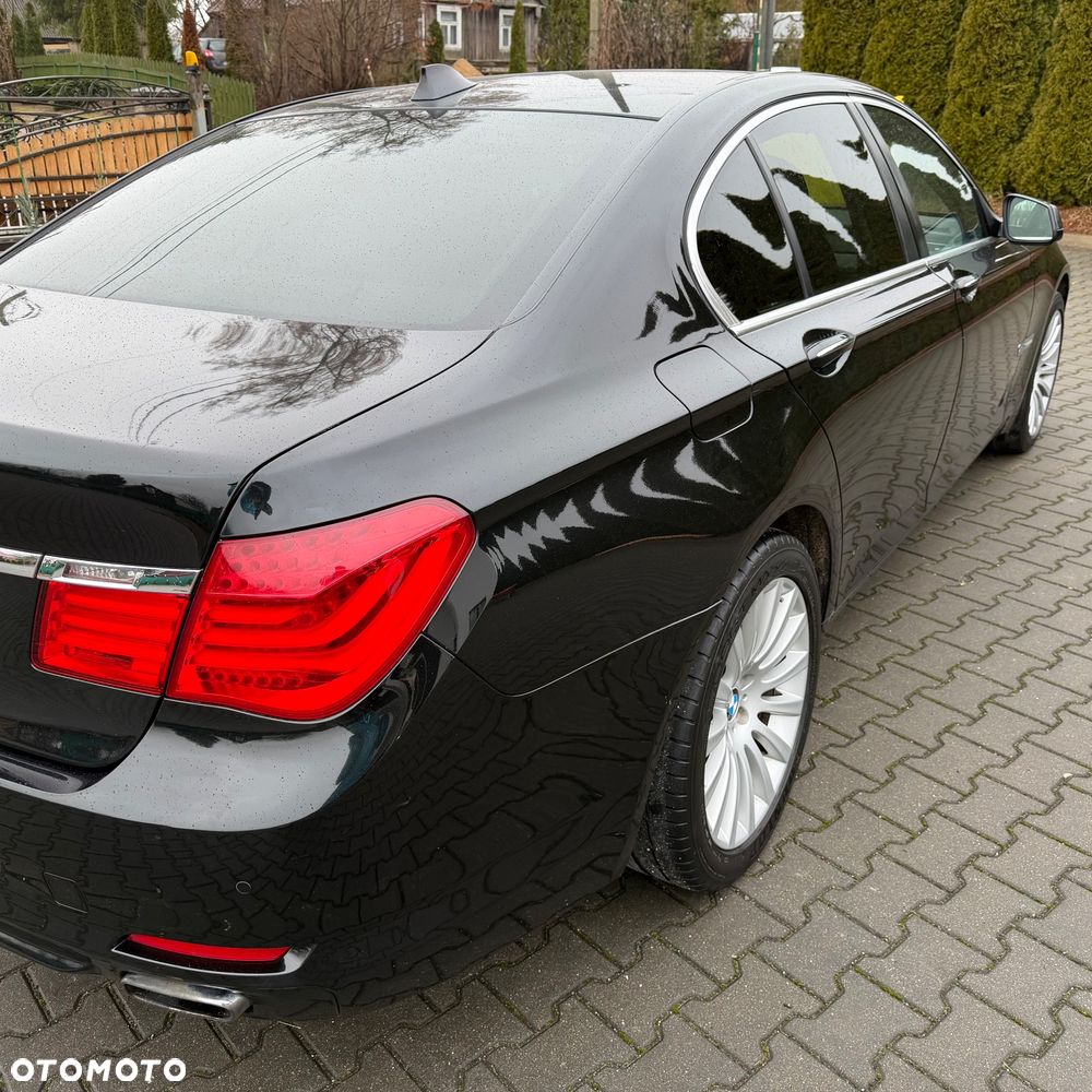 BMW Seria 7 740d xDrive - 6