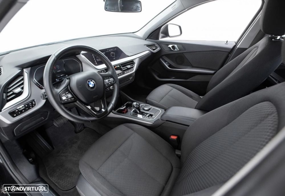 BMW 118 i Auto - 5