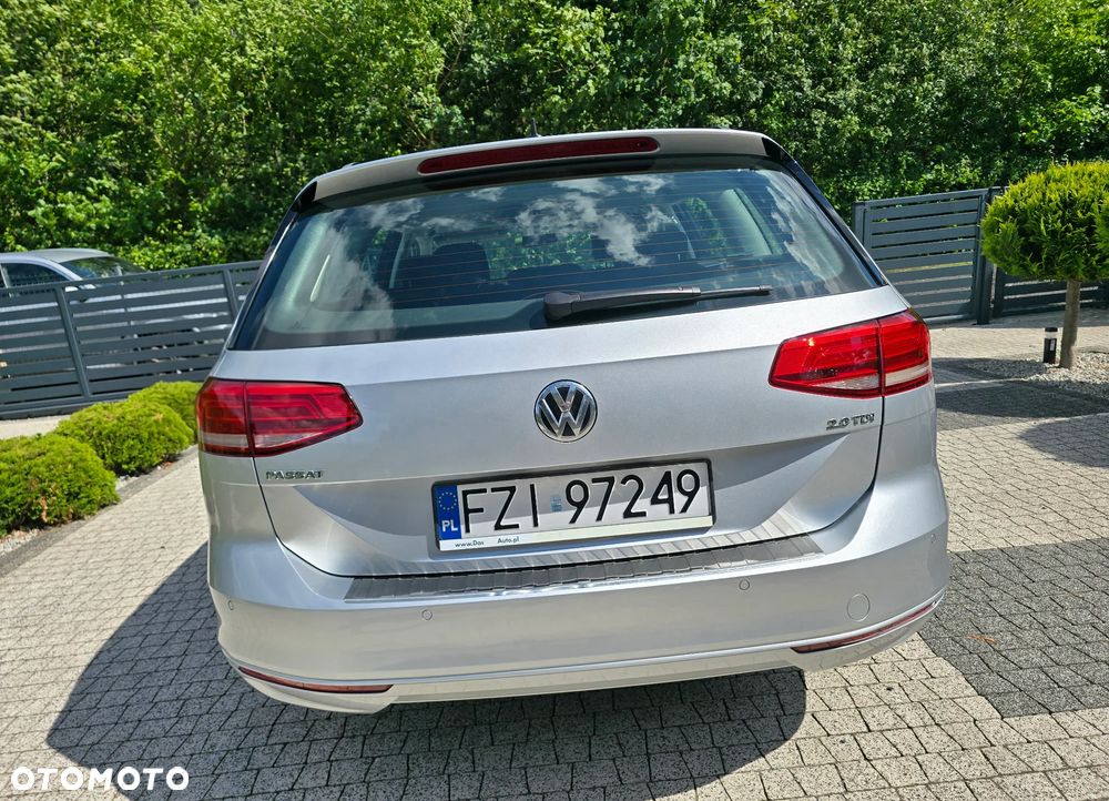 Volkswagen Passat 2.0 TDI (BlueMotion Technology) DSG Comfortline - 32