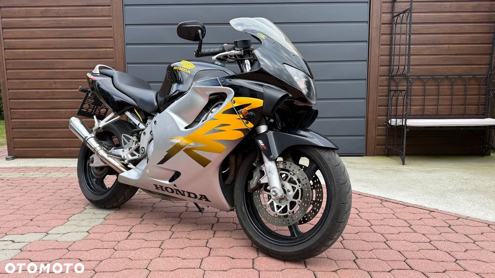 Honda CBR - 2