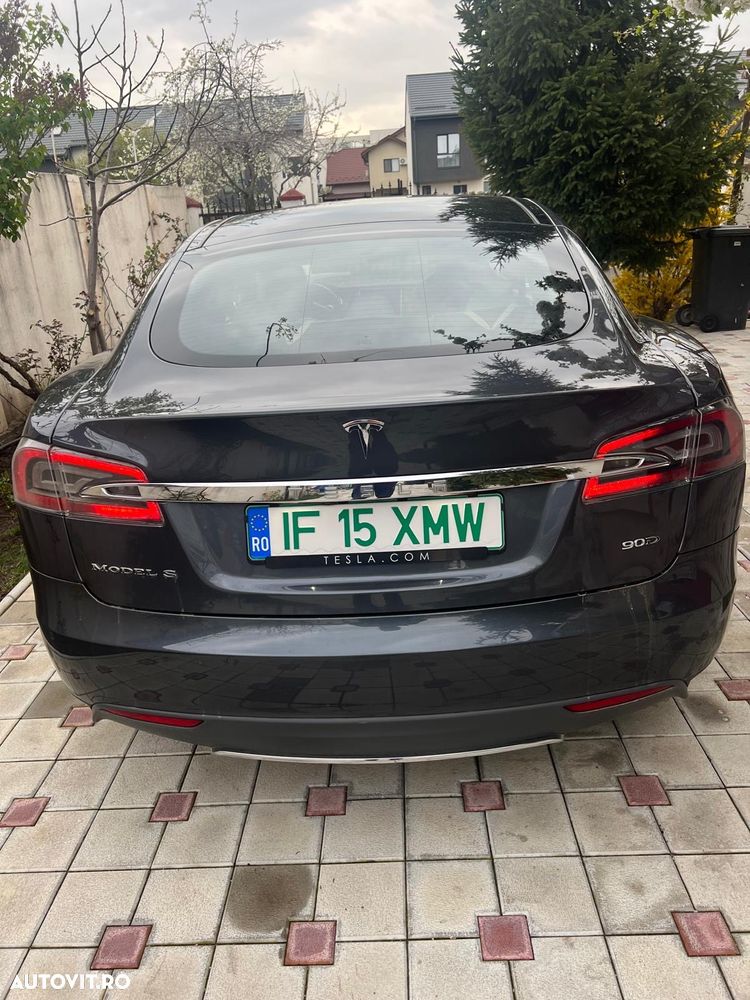 Tesla Model S 90D Allradantrieb - 10