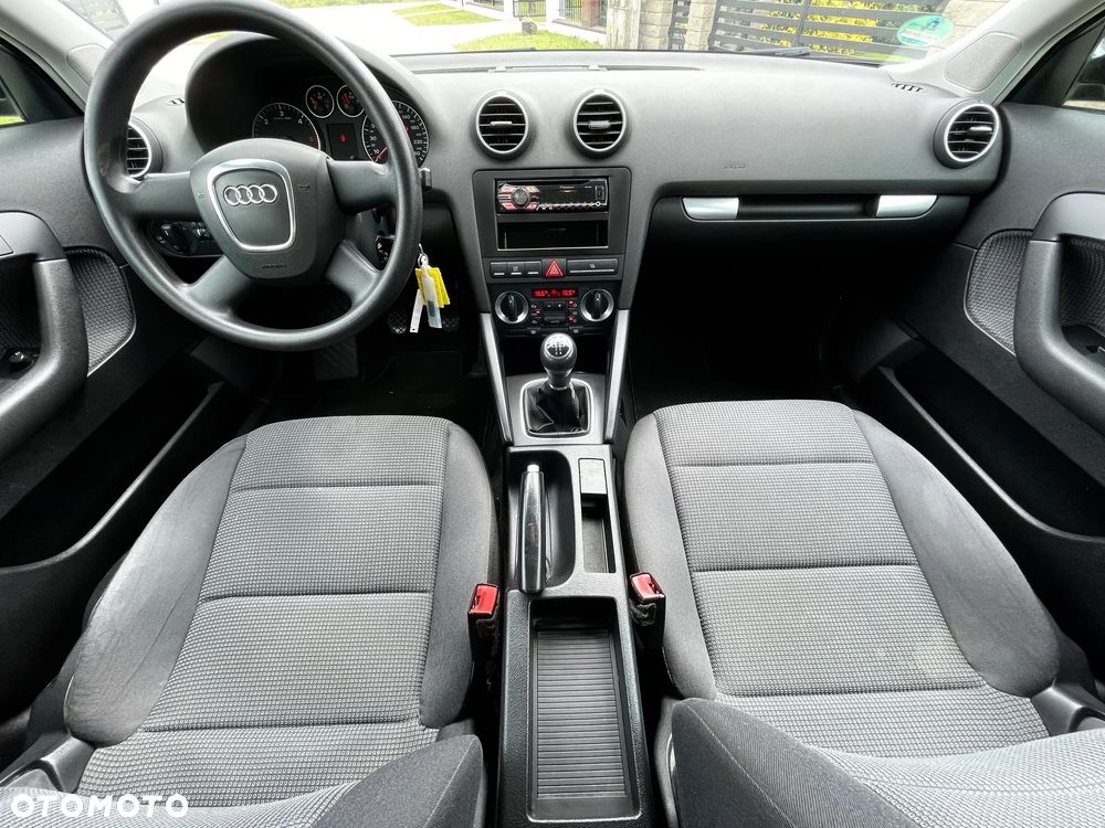 Audi A3 Sportback 1.9 TDI Ambition - 11