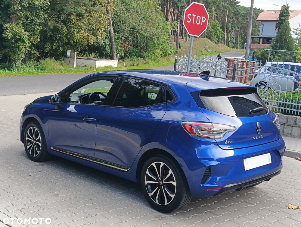 Renault Clio E-TECH Full 145 TECHNO - 2