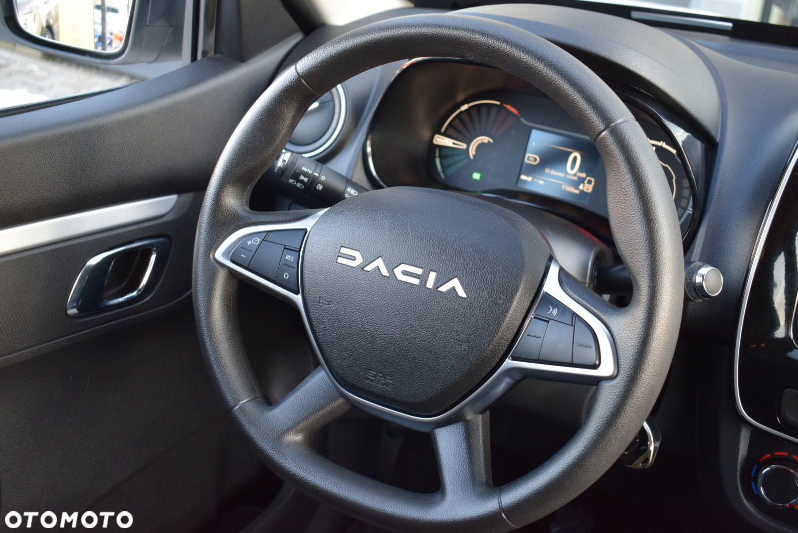 Dacia Spring - 19