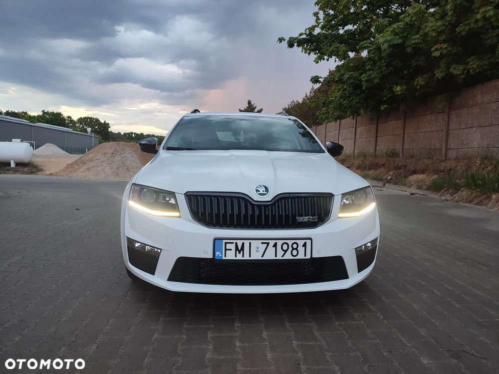 Skoda Octavia 2.0 TDI (Green tec) RS - 4