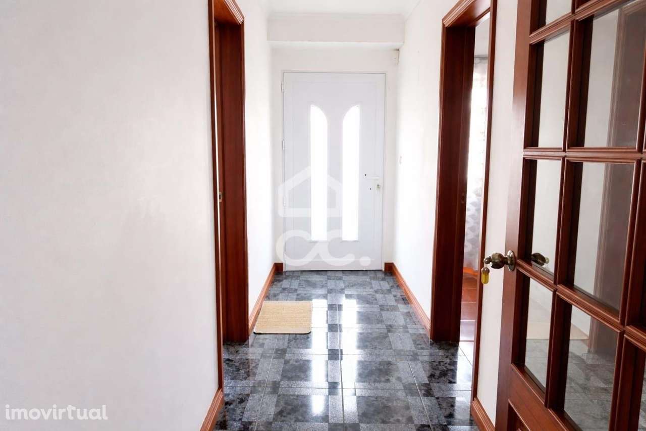Moradia com 4 Quartos - Achadinha - Nordeste - Grande imagem: 2/29