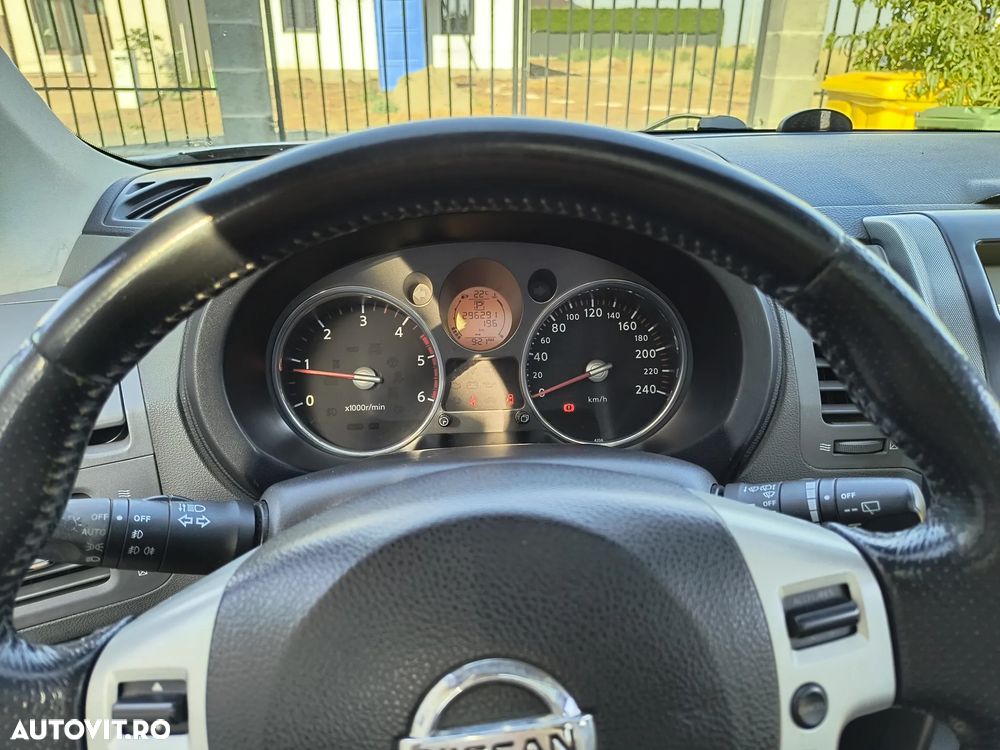 Nissan X-Trail 2.0 dCi DPF All Mode 4X4-i Elegance Aut - 17