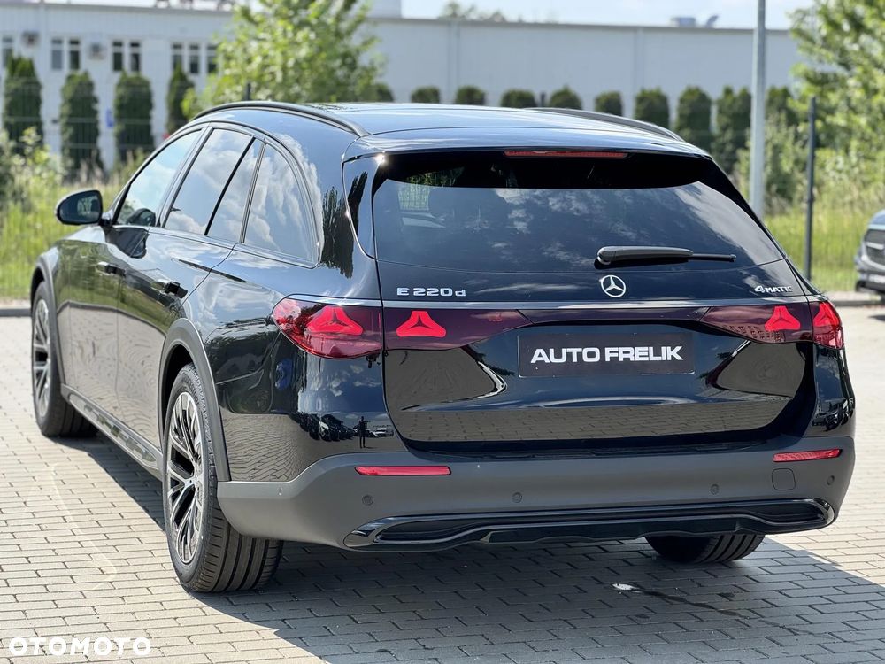 Mercedes-Benz Klasa E 220 d mHEV 4-Matic All-Terrain Avantgarde 9G-Tronic - 12
