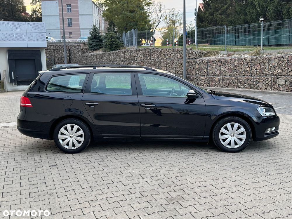 Volkswagen Passat - 6