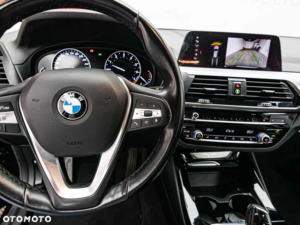BMW X3 xDrive20i - 15