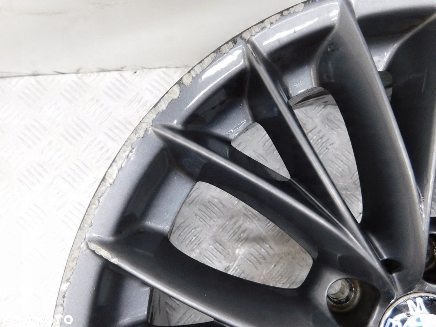 FELGI ALUMINIOWE 8j 8,5j x18 et34 et37 BMW E87 E90 E91 E92 E93 F20 F30 F31 - 12