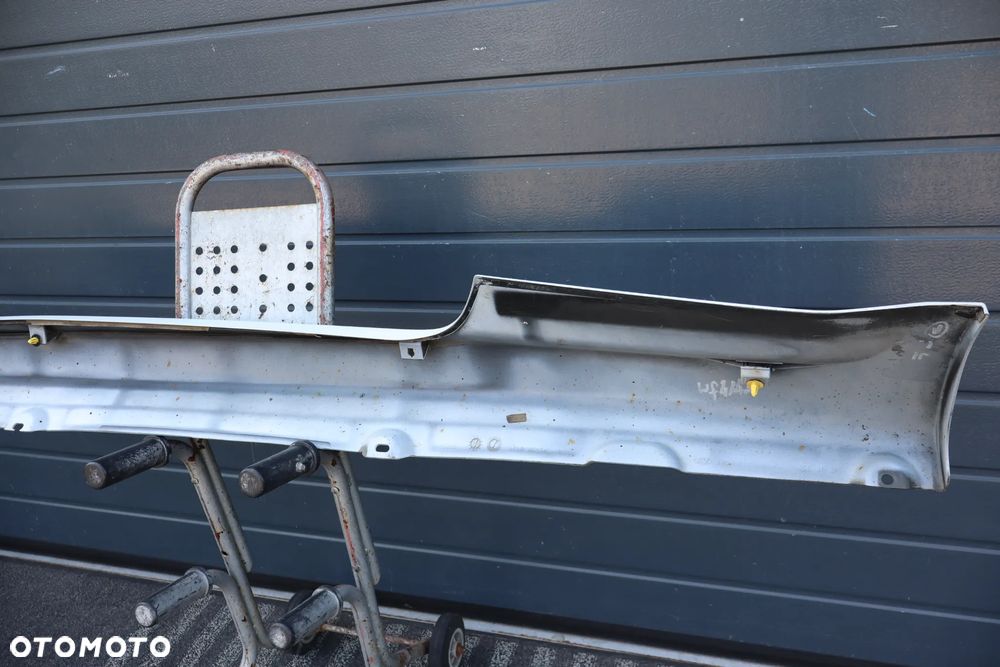 LISTWA NAKŁADKA PROGOWA PRÓG PRAWA FORD FOCUS MK2 II ST 3D 4M5J-B10154-ACW 2008 - 14