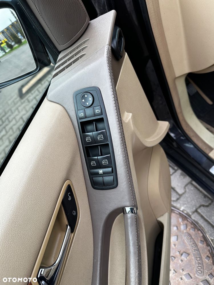 Mercedes-Benz Klasa R 320 CDI L 4-Matic - 12