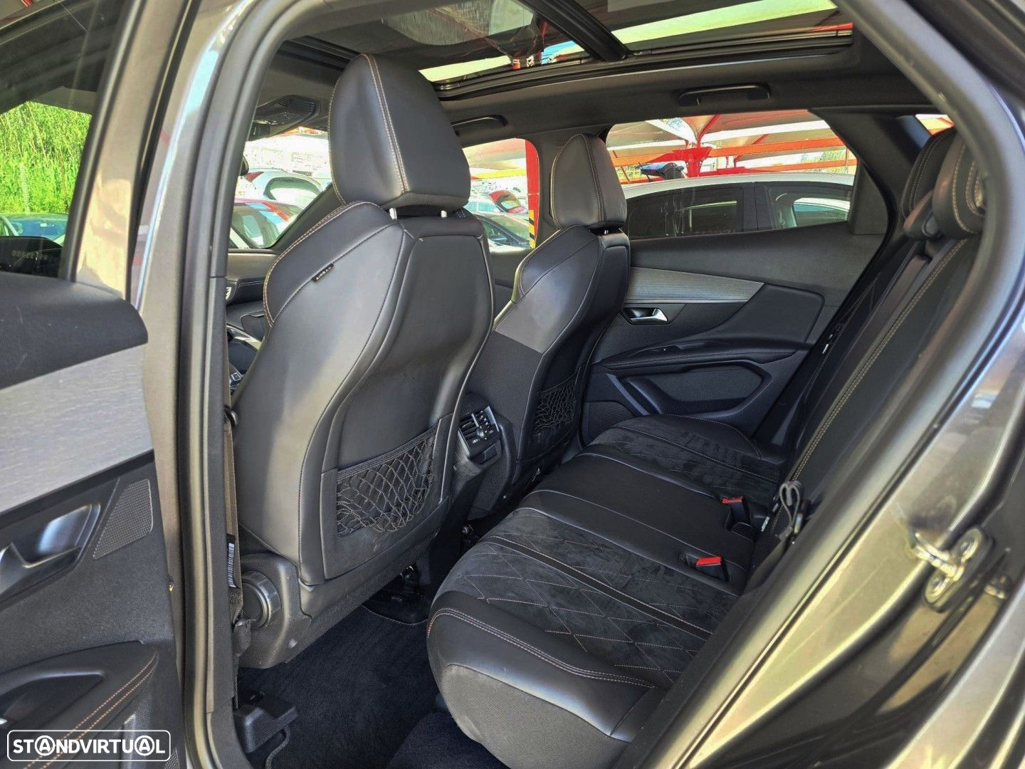 Peugeot 3008 2.0 BlueHDi GT EAT8 - 15