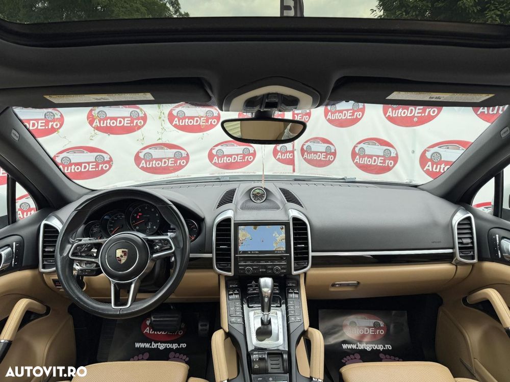 Porsche Cayenne V6 3.6L Aut. - 12