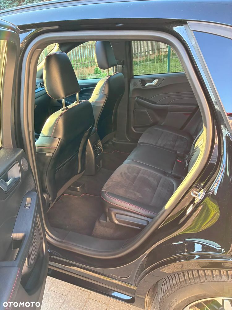 Ford Kuga 2.0 EcoBlue 4x4 ST-LINE X - 16