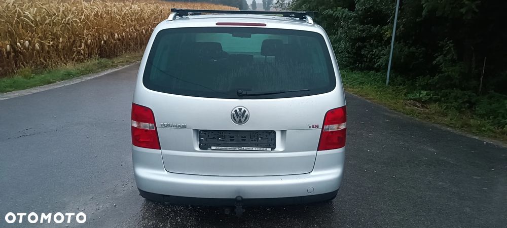 Volkswagen Touran 2.0 TDI Trendline - 5